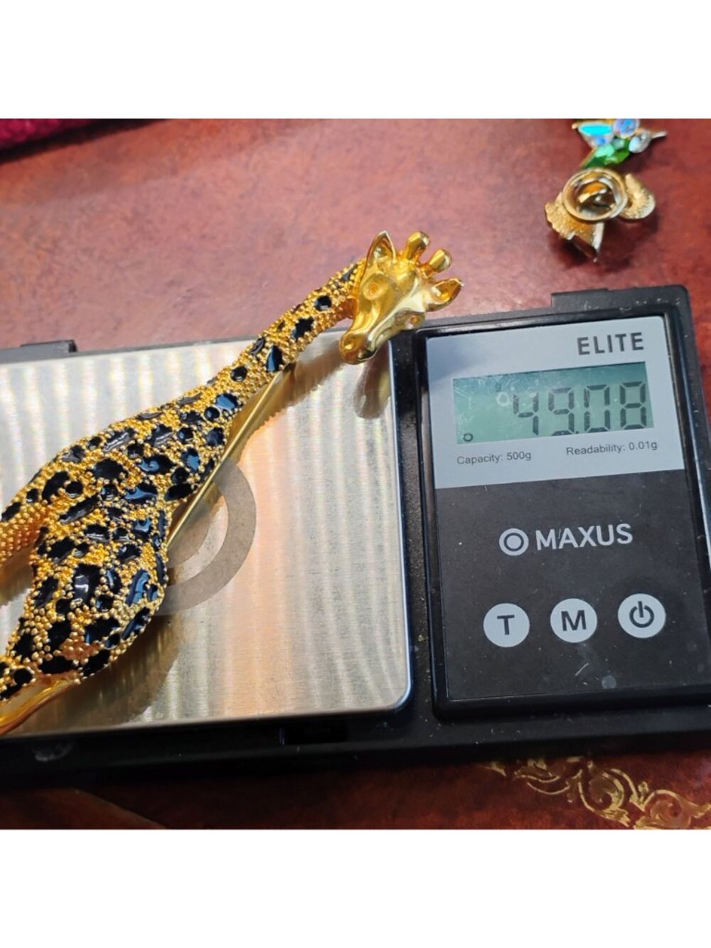 Large Gold Tone Black Enamel Giraffe Brooch Pin 4.5" Tall - Picture 5 of 5